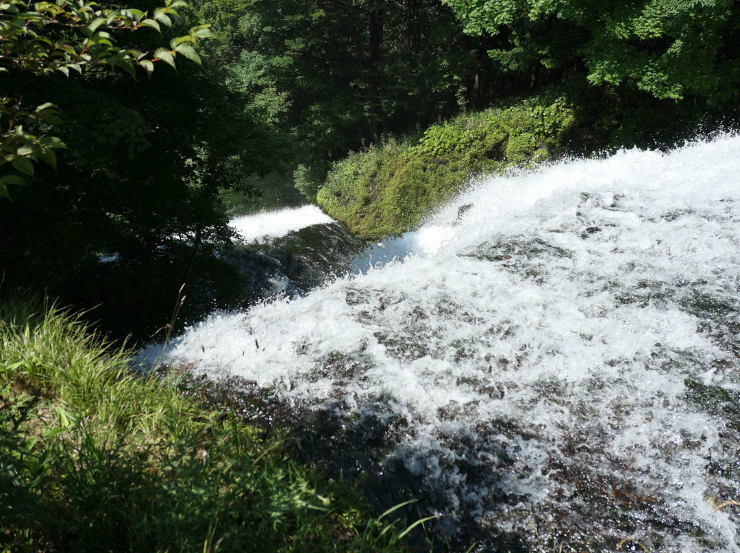 Yudaki Falls景点图片