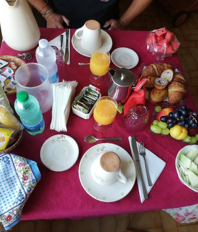 拉罗莎安缇卡B&B酒店主图