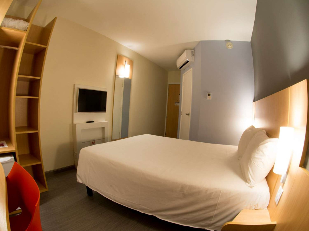 宜必思阿拉克鲁斯酒店主图