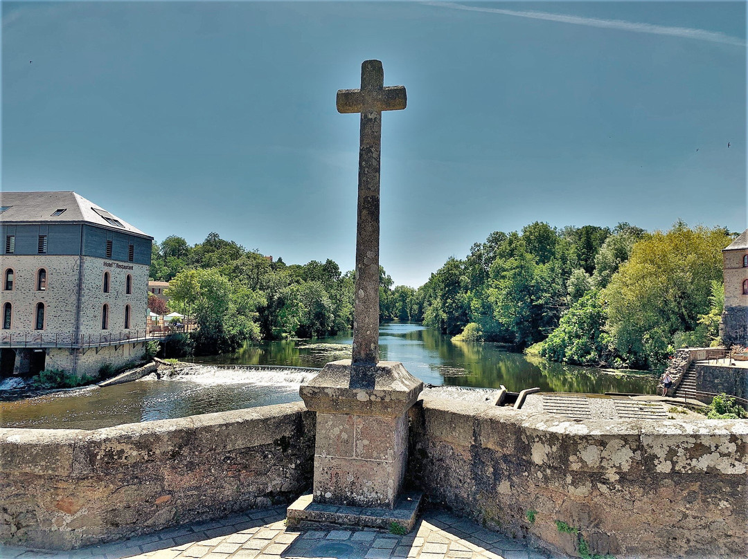 Pont de la Vallée景点图片