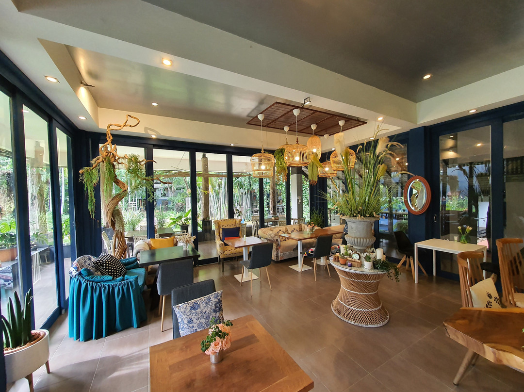 巴萨安别墅主图