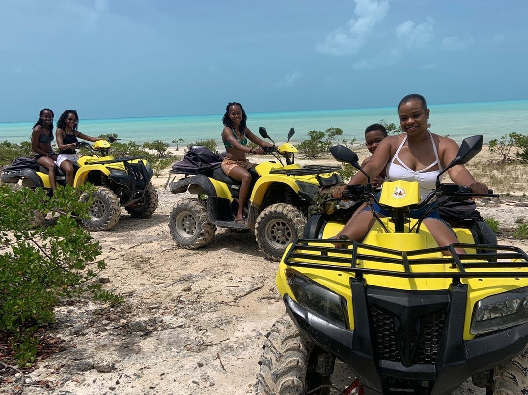 Tropic Wheels Tours-George Town必去景点