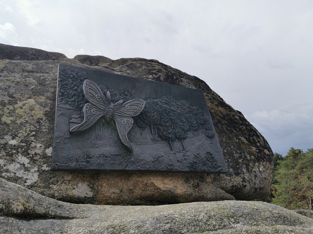 Monumento A La Mariposa.