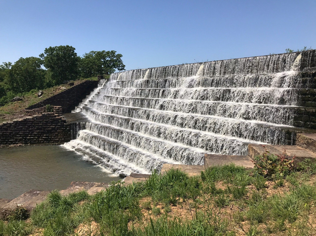 Okmulgee and Dripping Springs Lake and Recreation Area-Okmulgee必去景点