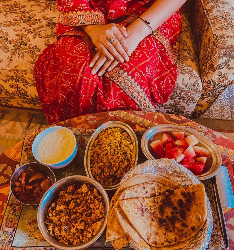 Hotel Jhalamand Garh主图