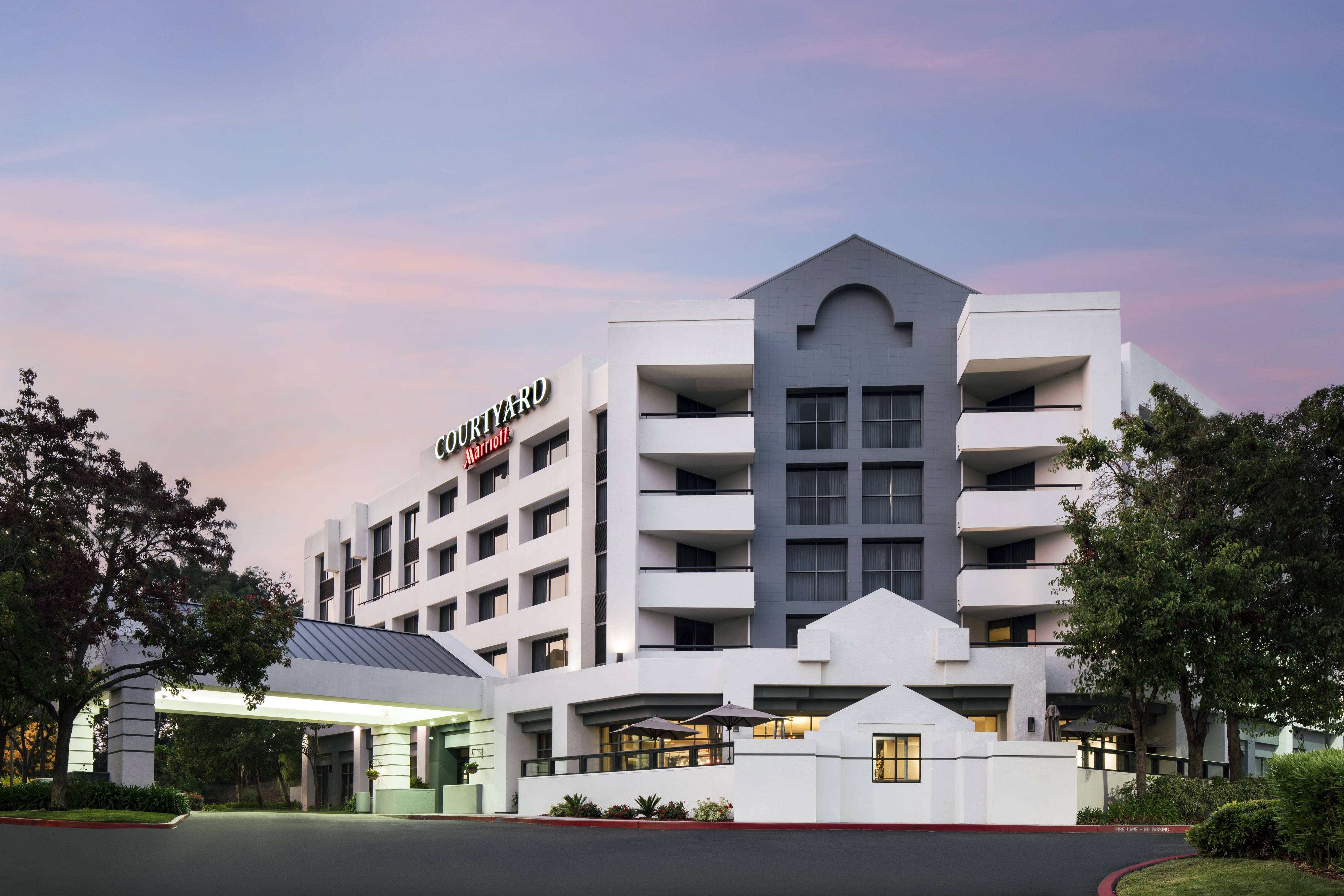 Courtyard by Marriott Richmond Berkeley-官方