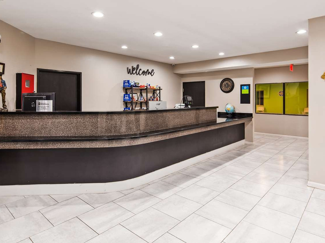 SureStay By Best Western Orange主图