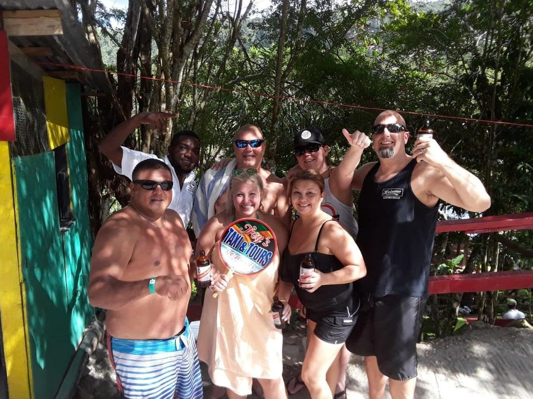 The Blue Hole Tour-奥乔里奥斯必去景点