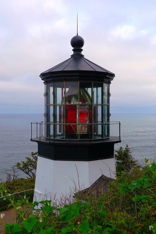 Cape Meares Lighthouse-蒂拉穆克必去景点