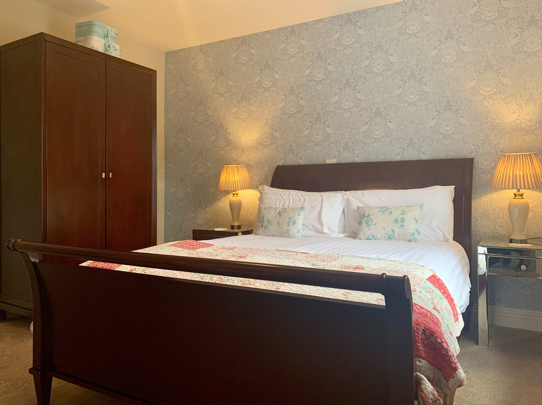 The Glen House主图