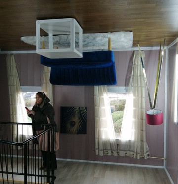 Upside Down House - Bristol-布里斯托尔必去景点