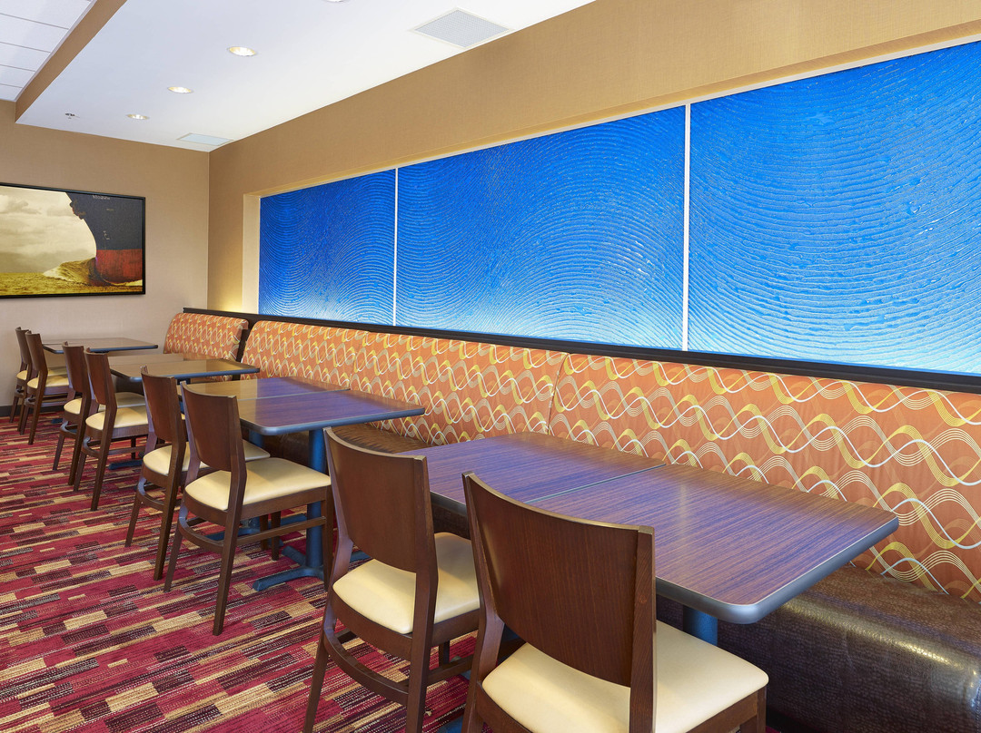 Fairfield Inn & Suites St. John's Newfoundland主图