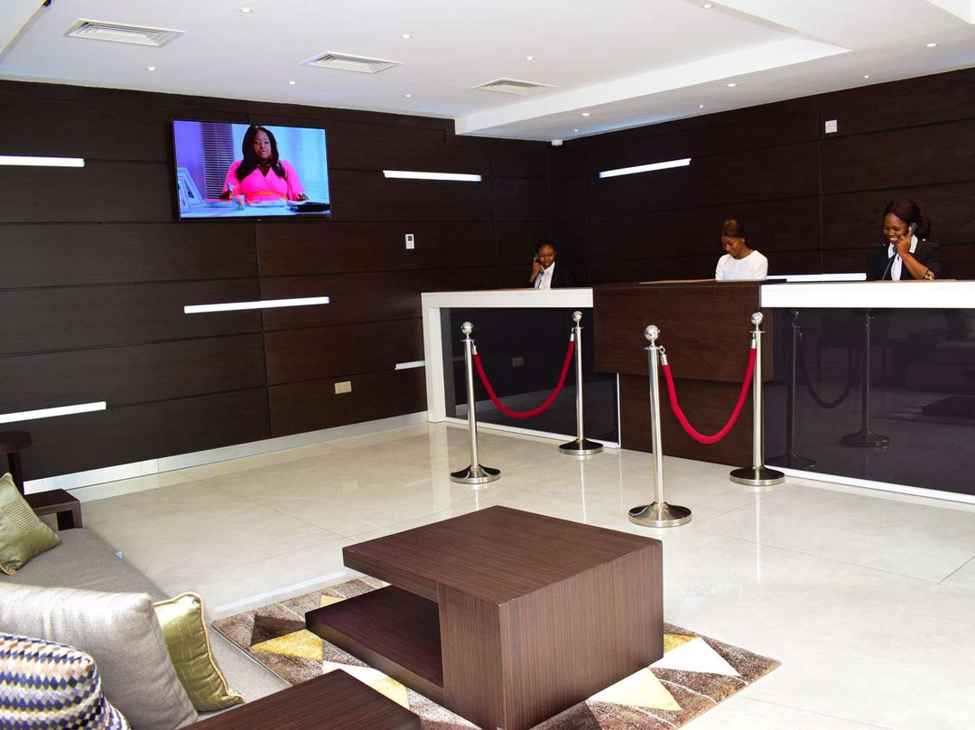 Monty Suites & Golf主图