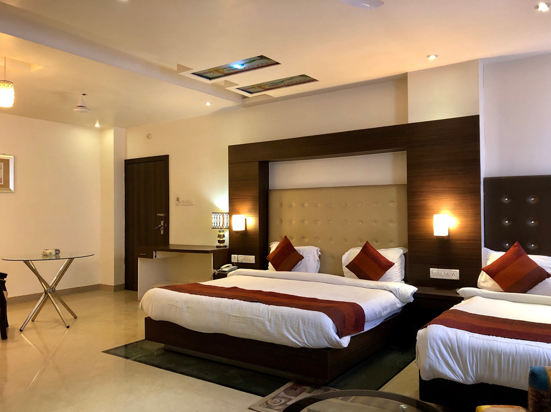 Hotel Leisure Inn主图