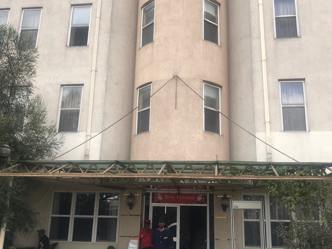 艾迪斯丽景酒店主图
