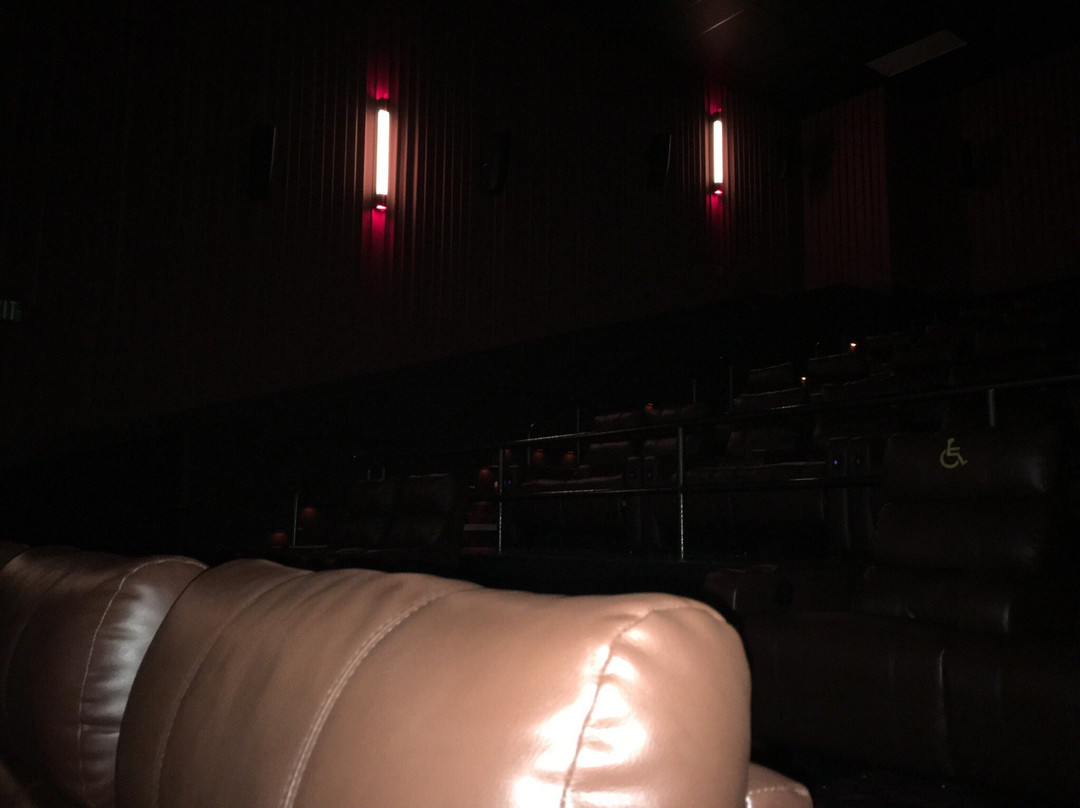 Cinemark Altoona and XD-阿尔图纳必去景点