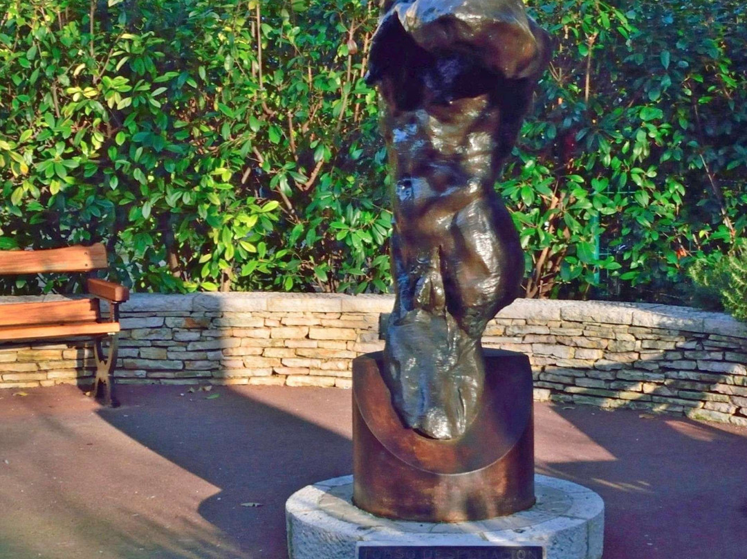 Chemin des Sculptures-丰维耶必去景点