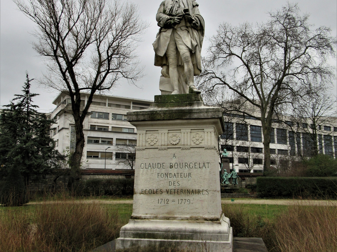 Statue de Claude Bourgelat景点图片