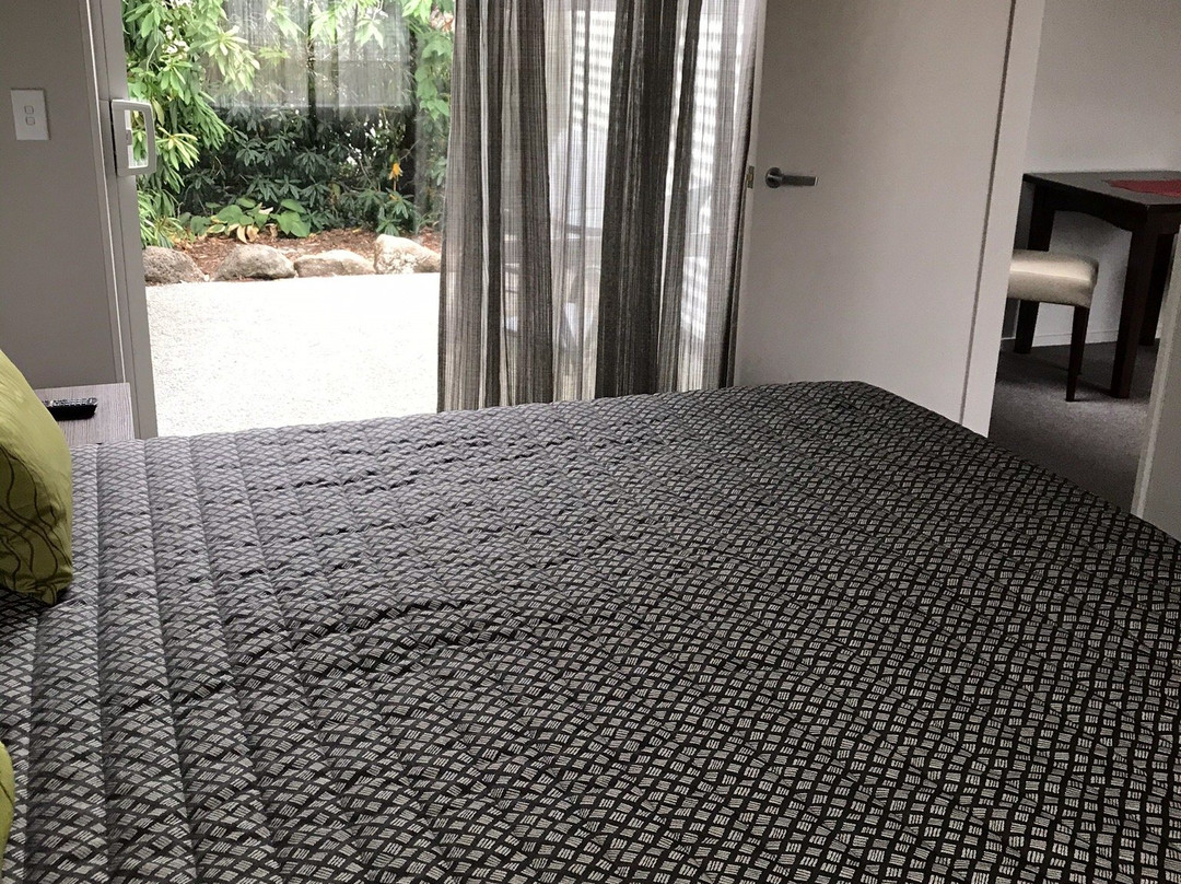 Oxford Village Motels主图
