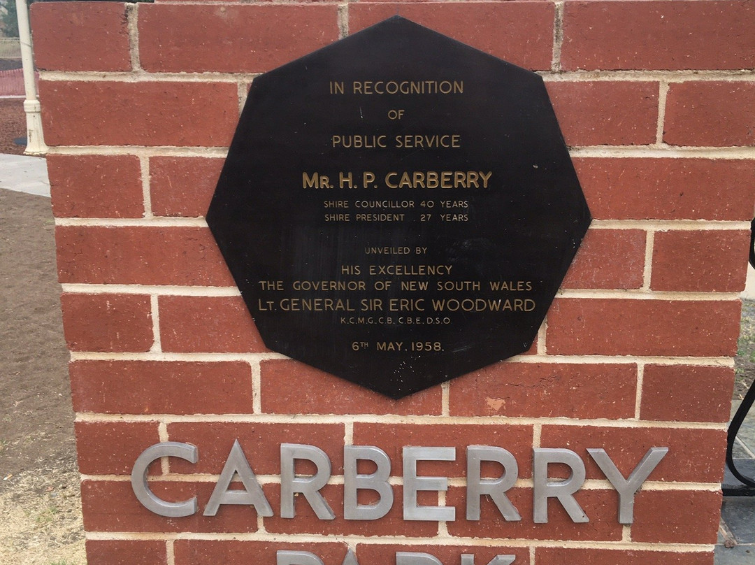 Carberry Park景点图片