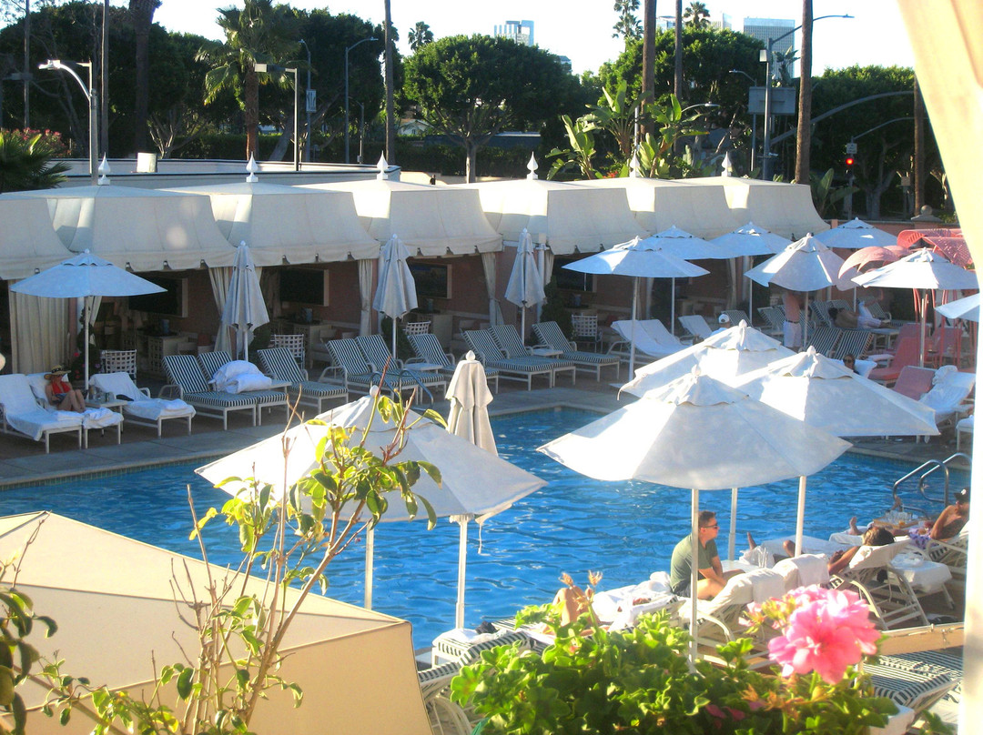 比佛利山酒店主图