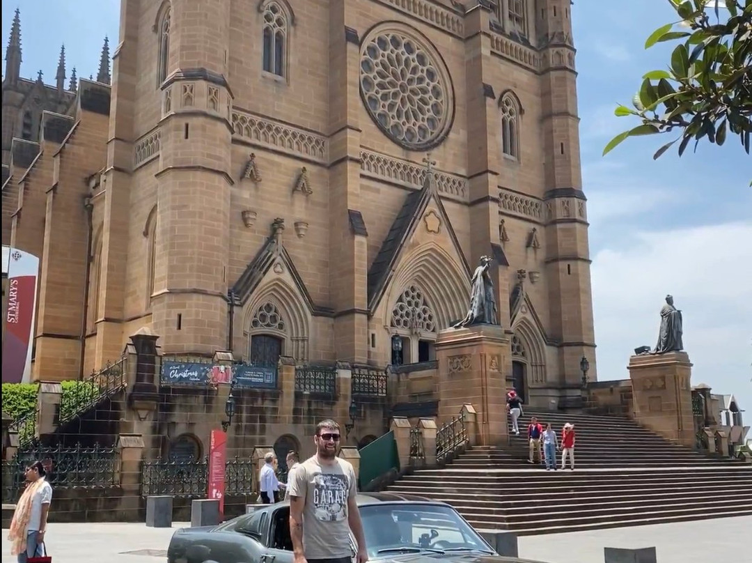 Sydney Eleanor Hire景点图片