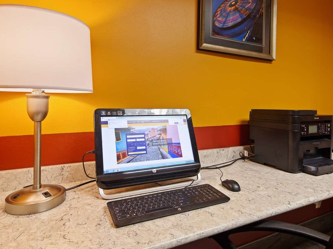 Best Western The Inn at the Fairgrounds主图