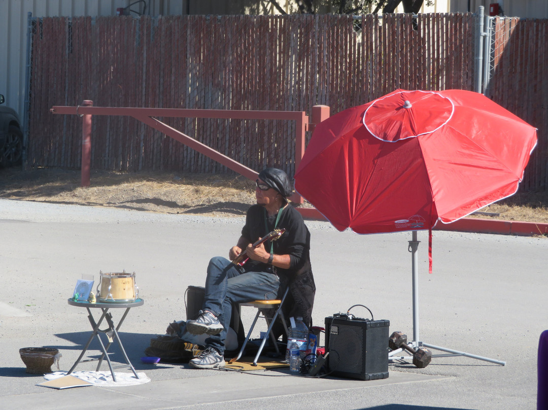 Carmel Valley Farmer's Market景点图片