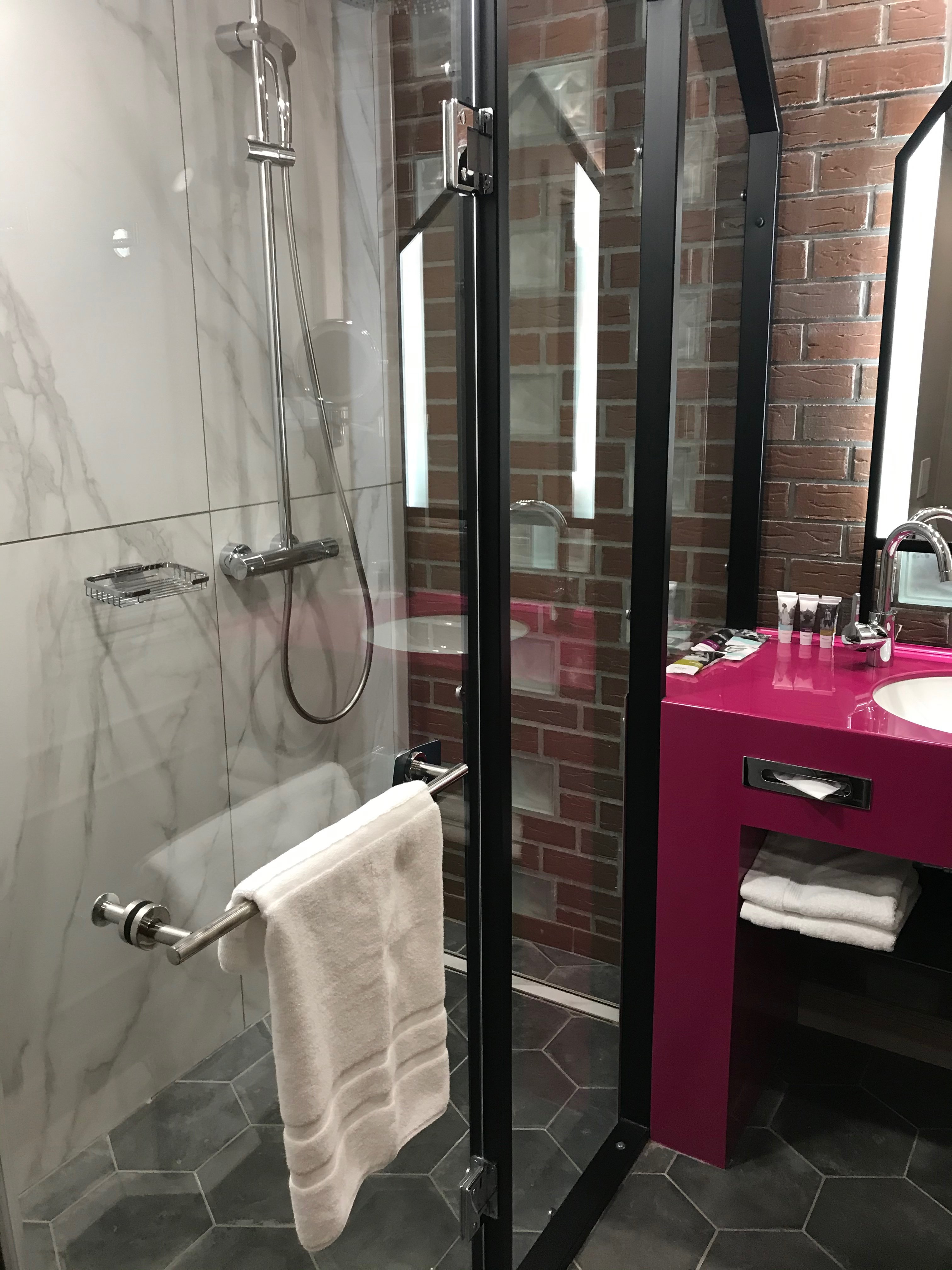 Mercure Kaliningrad Center-浴室