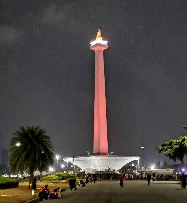印尼国家纪念塔景点图片