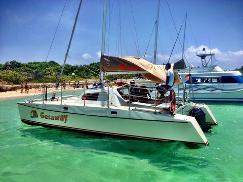 Catamaran Getaway-法哈多必去景点