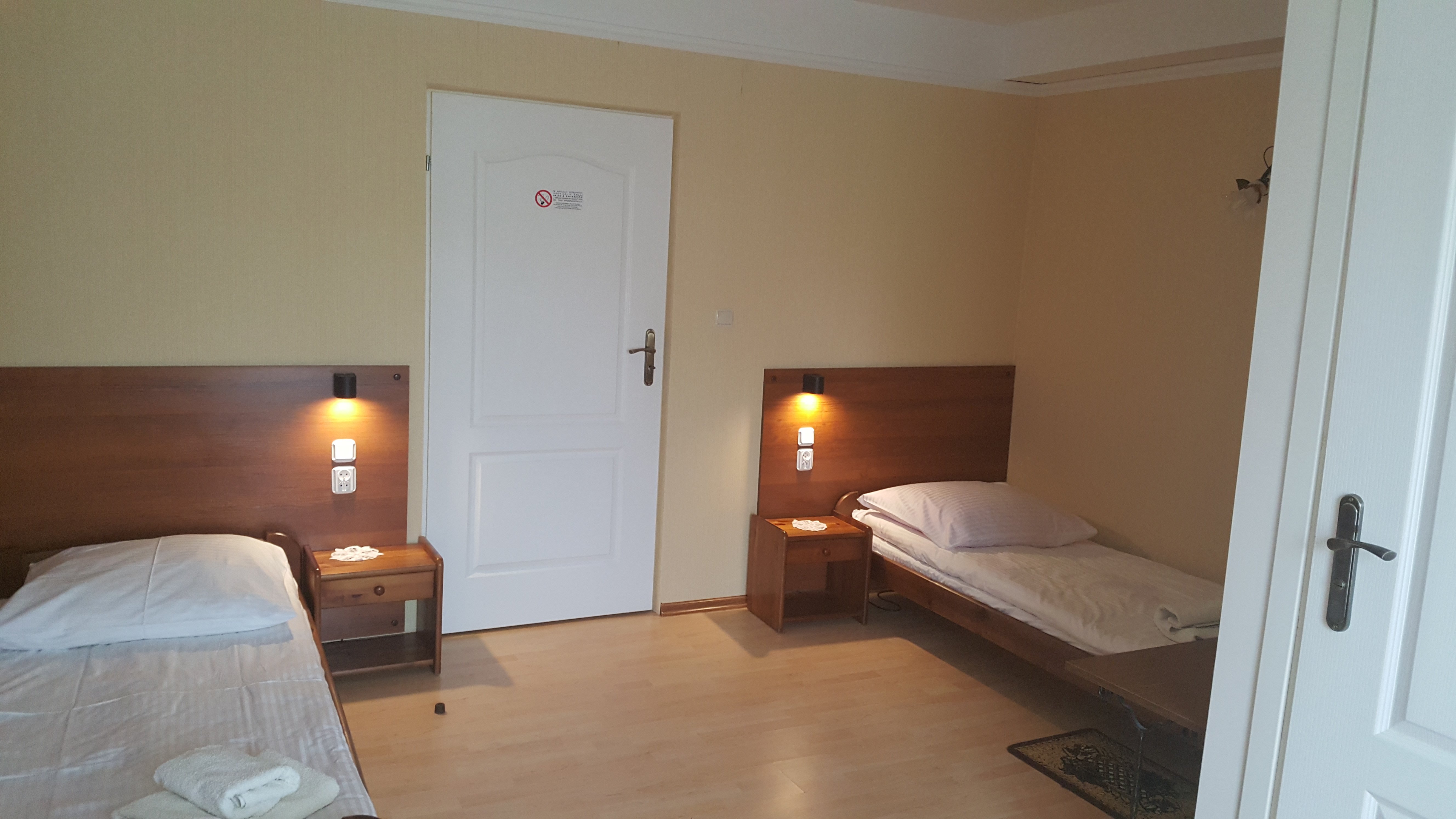 Hotel & Spa Antyczny Dwór-官方