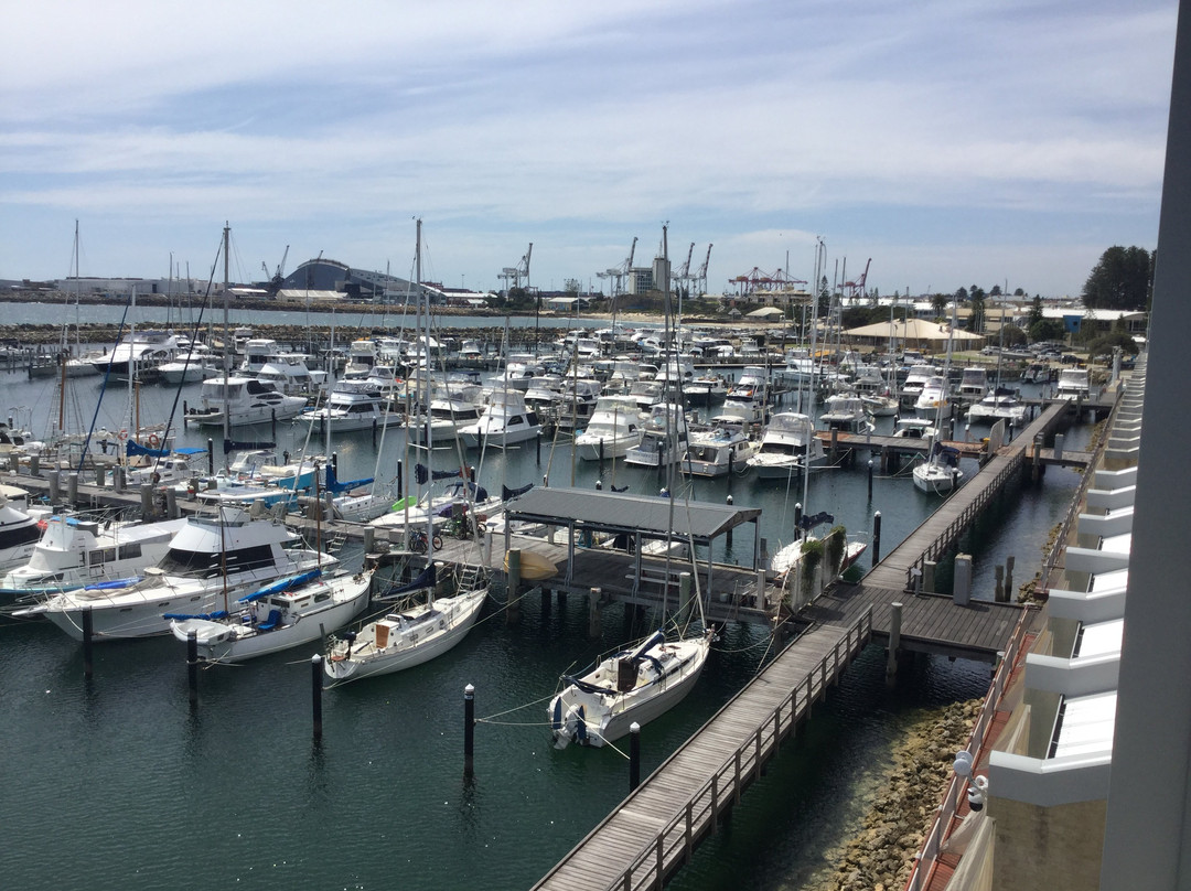 弗里曼特尔公寓主图