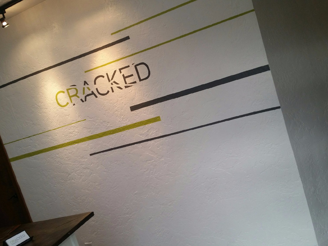 Noble旅游景点-Cracked Norman