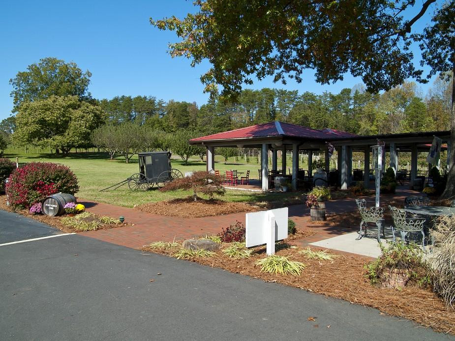 Yadkinville旅游景点-West Bend Vineyards