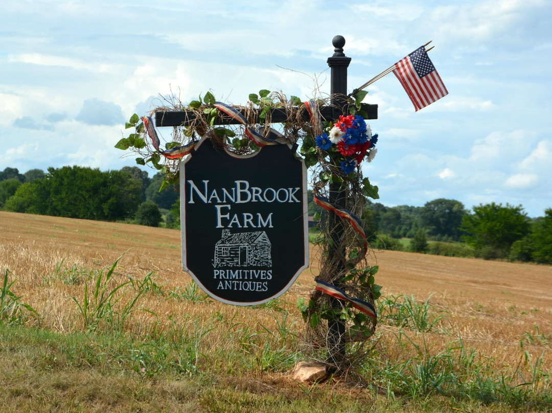 NanBrook Farm Primitives & Antiques景点图片