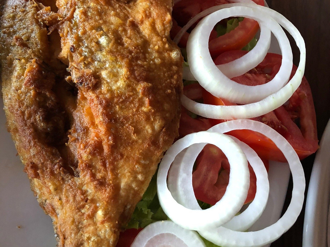 Barra de Santo Antonio餐馆和美食-Bar E Restaurante Sabores Da Ilha