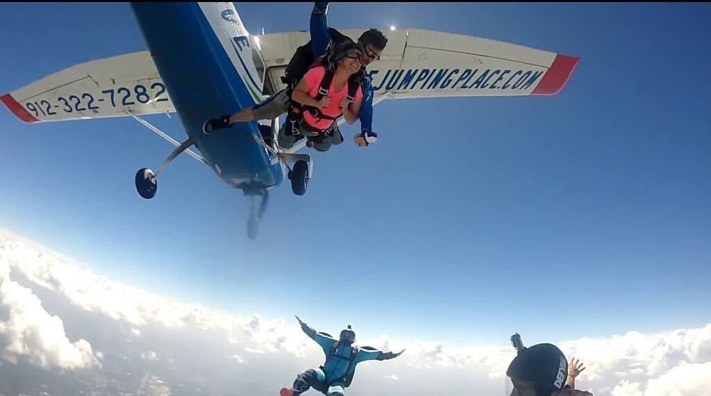 The Jumping Place Skydiving Center景点图片