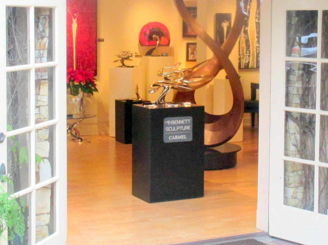 Bennett Sculpture-卡梅尔必去景点