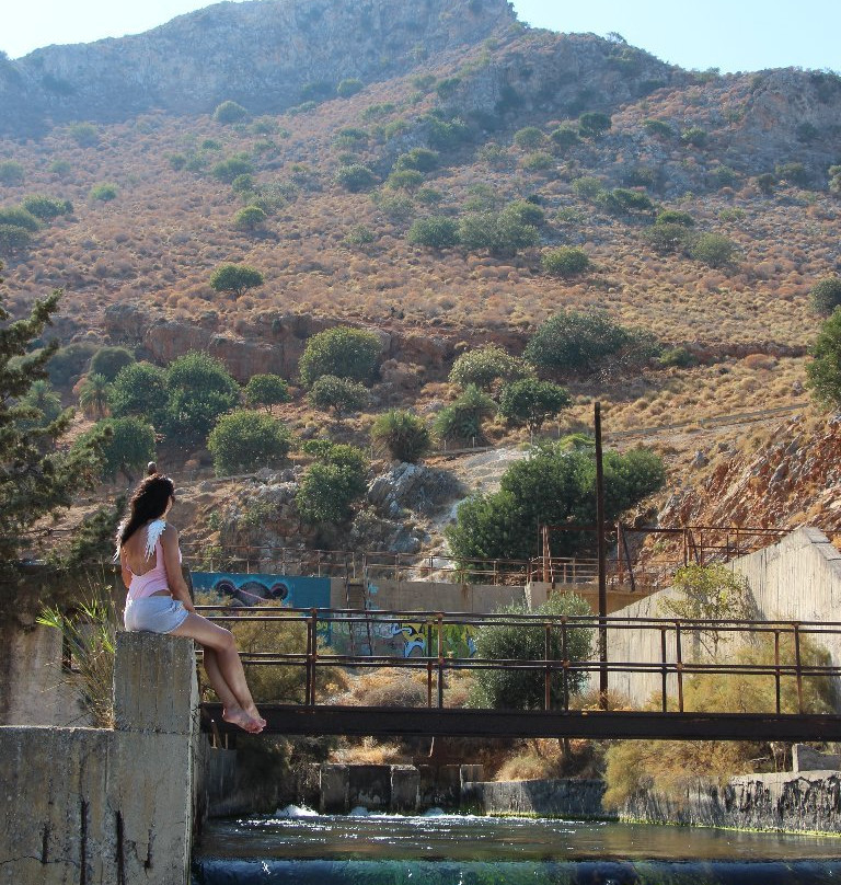 Lake of Almiros-Gazi必去景点