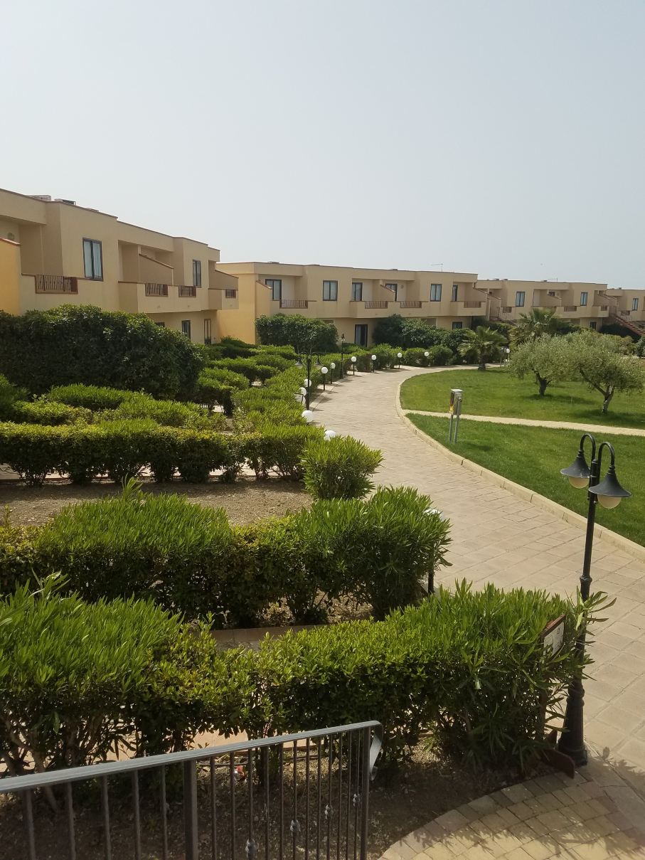 Desusino Residence & Hotel-portrait
