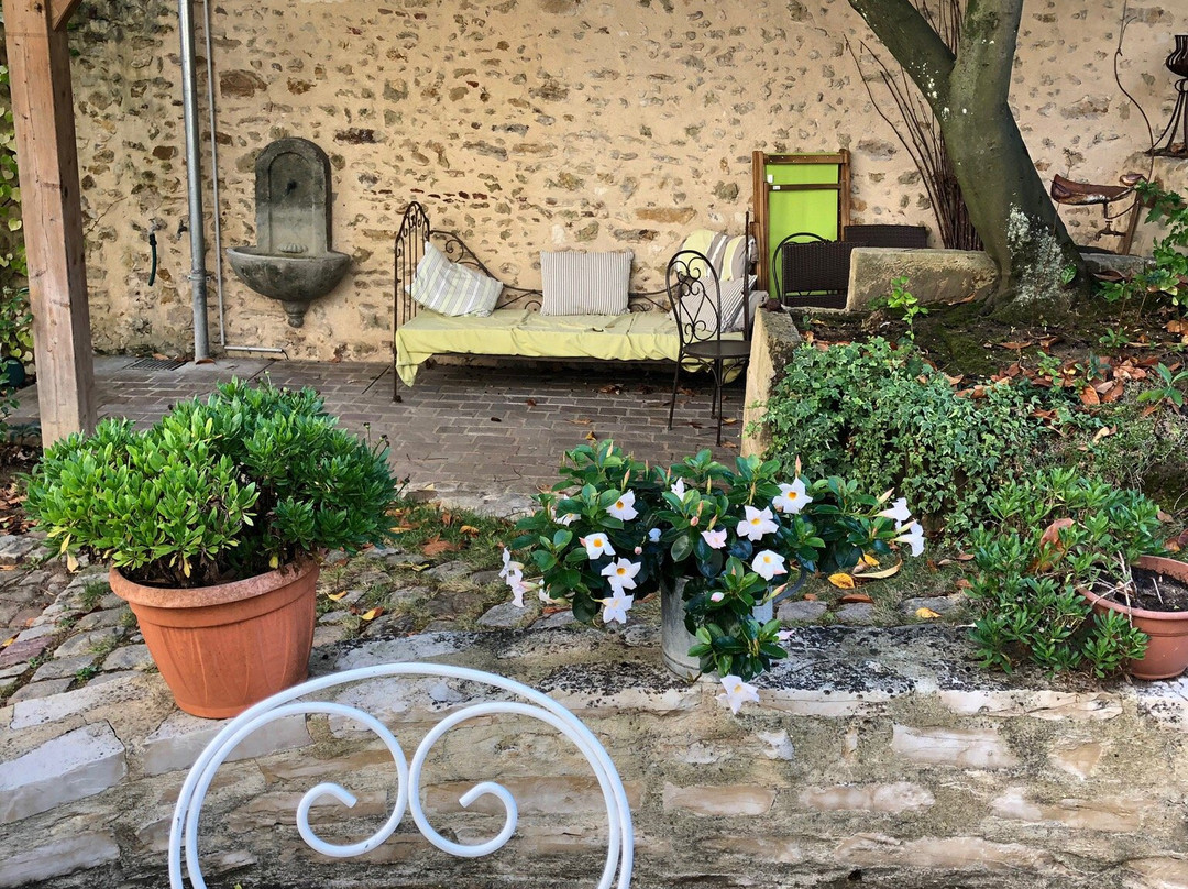 Le Clos d'Hauteville主图