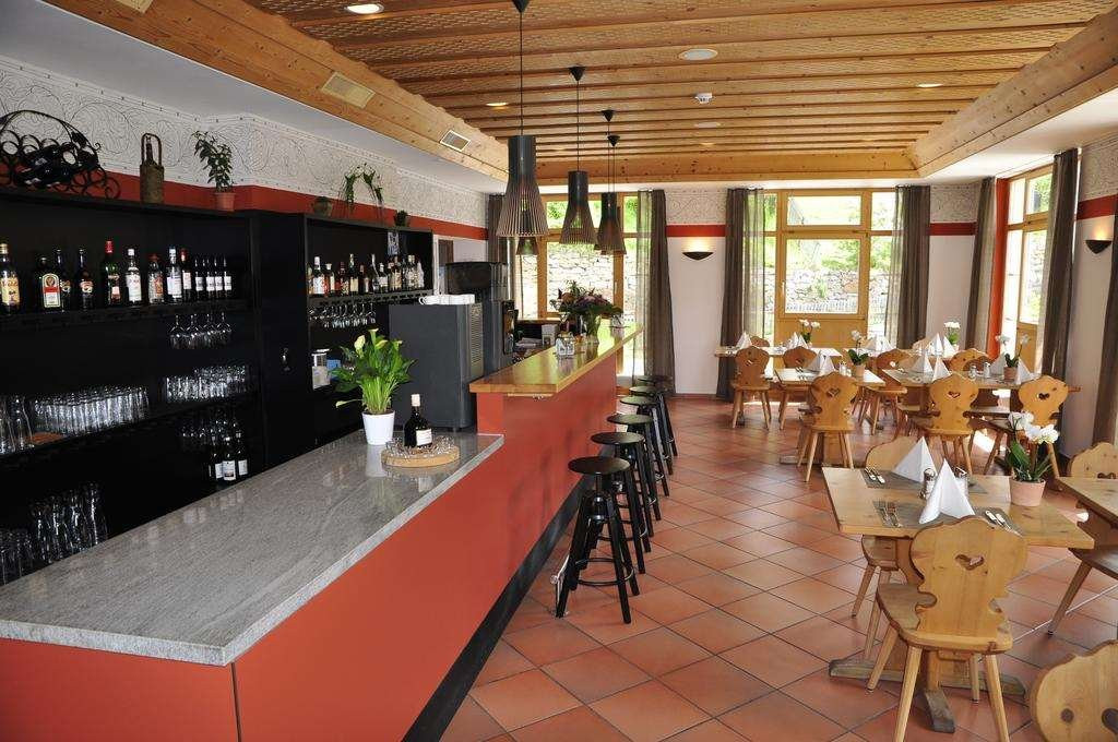 奥罗拉|餐厅酒吧酒店主图