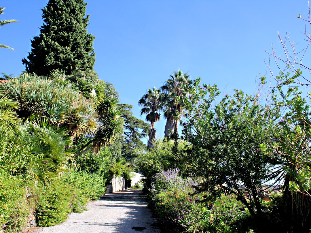 Parc Sainte-Claire-耶尔必去景点