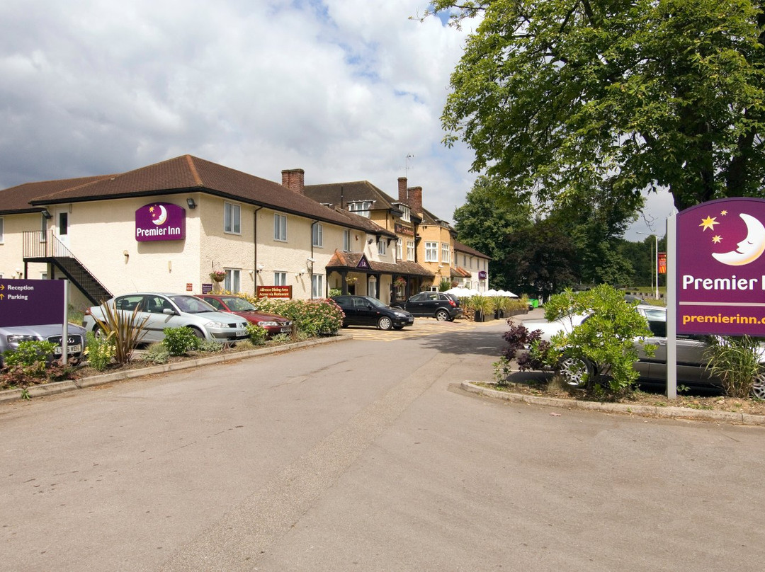 Premier Inn Bagshot Hotel