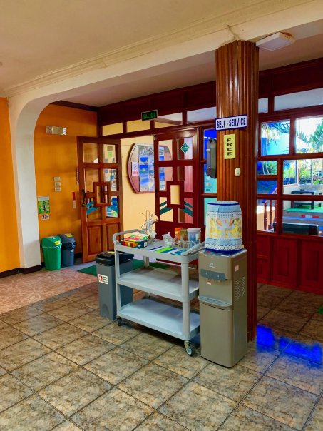 洛斯阿尔伽鲁博思旅馆-餐饮