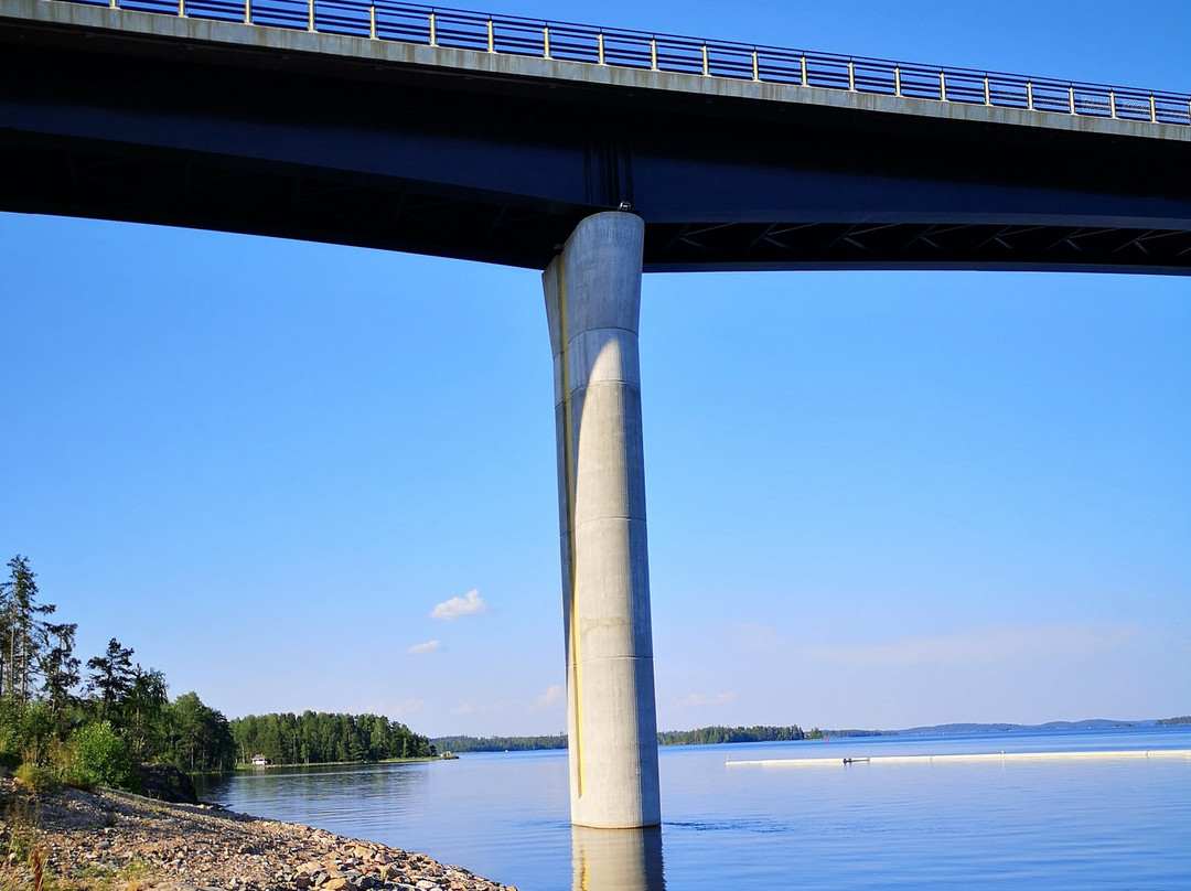 Vekaransalmen Silta