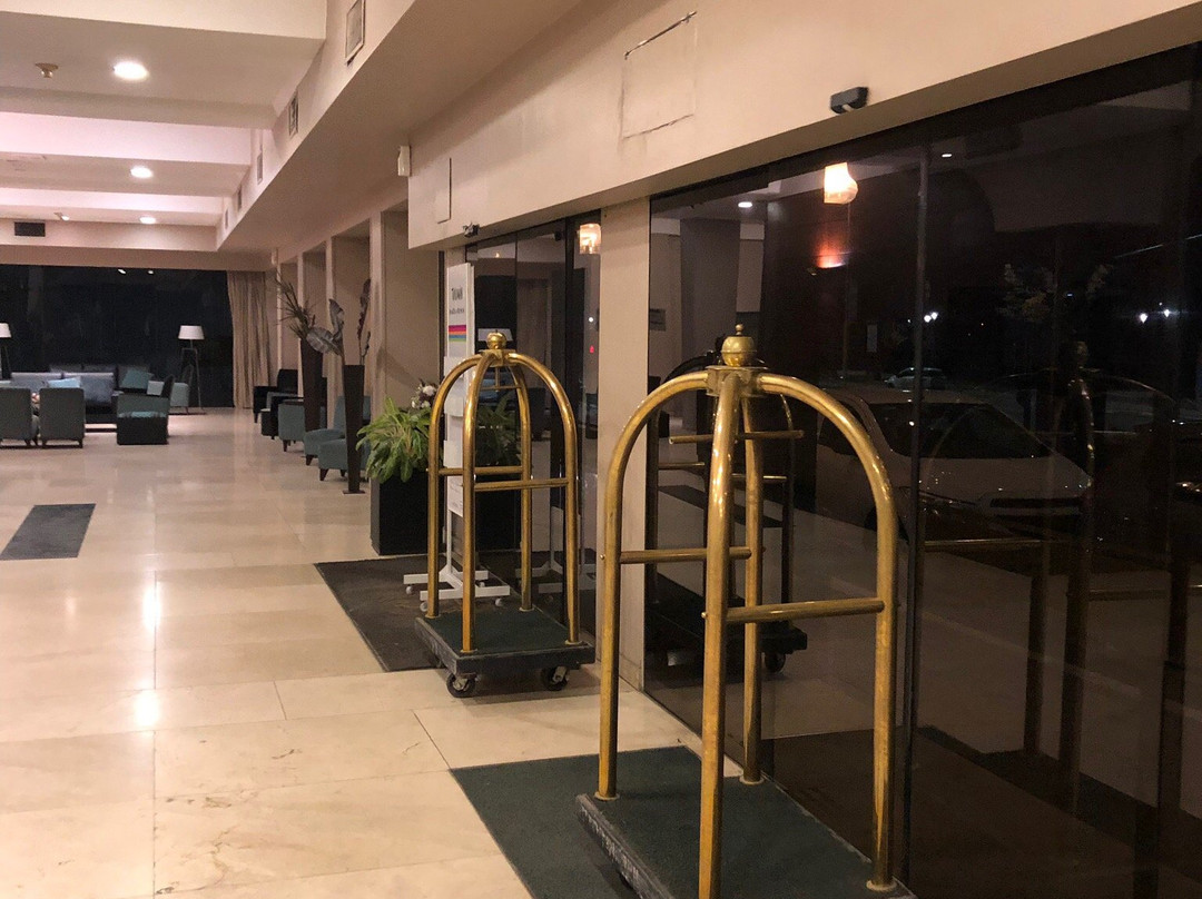 Hotel Catalinas Tucuman主图