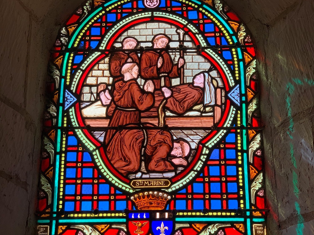 Eglise paroissiale Saint-Vincent-Antogny-le-Tillac必去景点