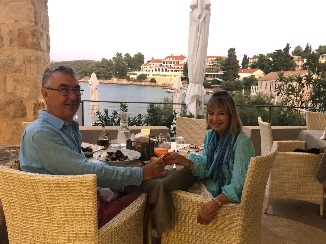 科萨尔酒店主图